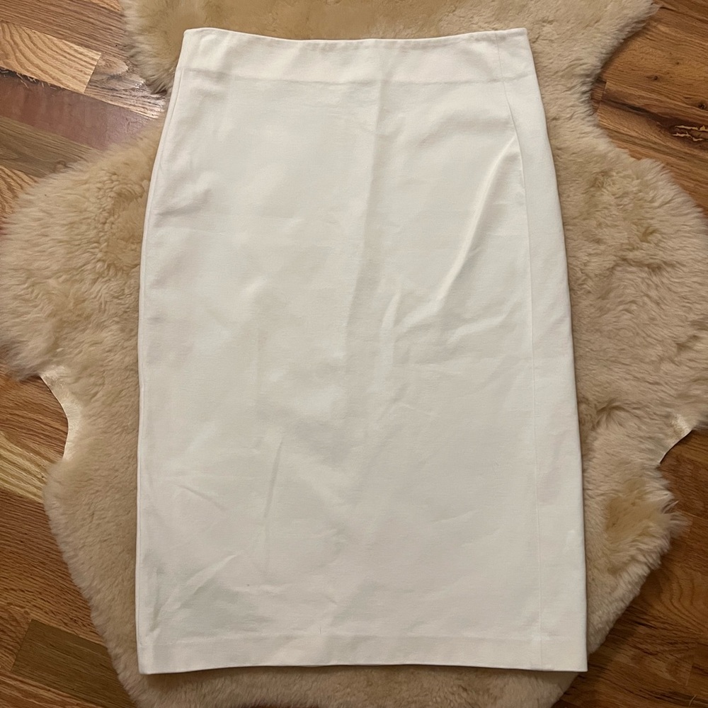 SOLD SOLD Vince Camuto Pencil Skirt